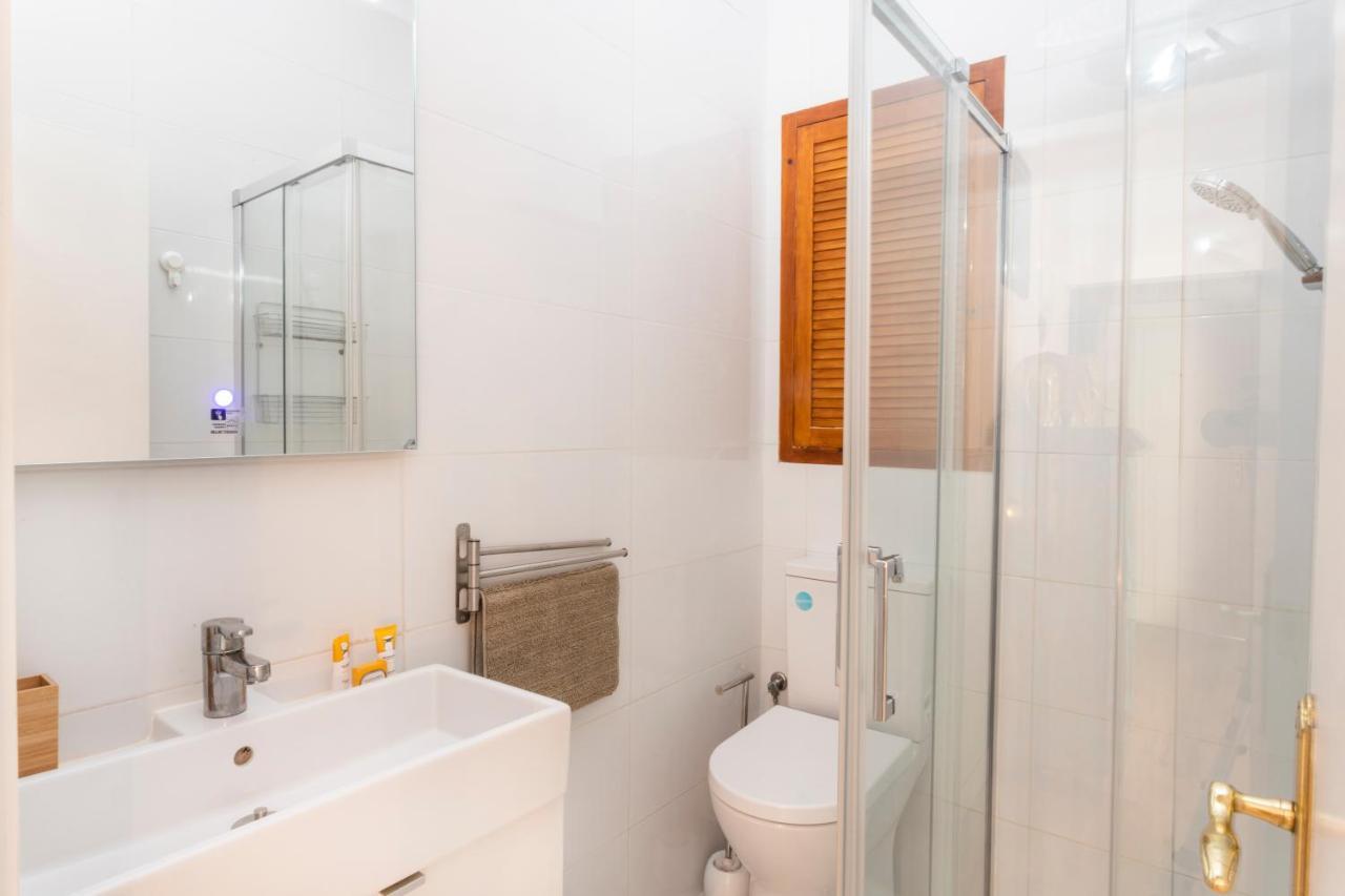 Antonio'S House Hotel Sitges Bagian luar foto