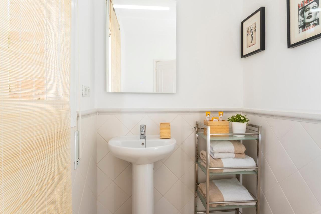 Antonio'S House Hotel Sitges Bagian luar foto